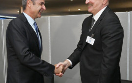 İlham Əliyev Yunanıstanın Baş naziri ilə görüşüb