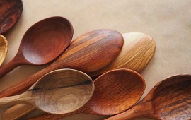 Mətbəxdə taxta qaşıqdan istifadə təhl&uuml;kəlidirmi?