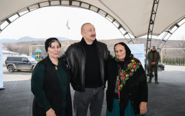 İlham Əliyev: Biz şəhidlərimizin əziz xatirəsini qəlbimizdə əbədi yaşadacağıq