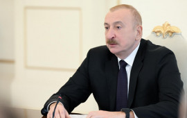 İlham Əliyev: Bizi Xəzər dənizinin Şərq sahilləri ilə birləşdirəcək fiberoptik kabelin &ccedil;əkilişi layihəsi icra edilir, &uuml;mid edirəm ki, bu il başa &ccedil;atacaq