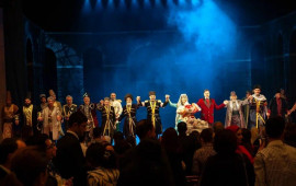 Amaliya Pənahova Dram Teatrda &ldquo;Xurşidbanu Natəvan&rdquo;la yad edildi  VİDEO  FOTO