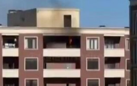 Bakıda yaşayış binasında yanğın başladı 