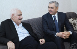 Xalq şairi Nəriman Həsənzadəyə &ldquo;Heydər Əliyev&rdquo; ordeni təqdim edilib 