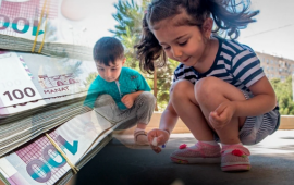 1 yaşınadək uşaq &uuml;&ccedil;&uuml;n 140 manat verilir  M&uuml;raciət QAYDASI