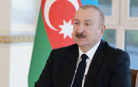 İlham Əliyev: Həcm və coğrafiya baxımından qaz ixracımız artır