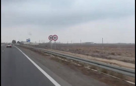 BakıQazax yolunda niyə yanyana eyni nişanlar qoyulub?  A&Ccedil;IQLAMA