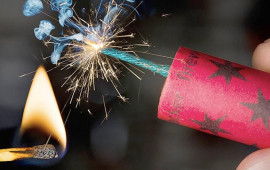 Bu Avropa &ouml;lkəsində petarda və fişənglər tam