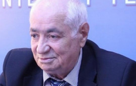 Mənim icazəm olmadan s&ouml;zə m&uuml;daxilə edilməsin  Xalq şairi