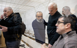 Təqsirləndirilən şəxslərin vəkillərinin m&uuml;dafiə &ccedil;ıxışı yekunlaşıb 