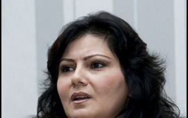 &ldquo;Anamın qoxusunu onun ətirindən duyuram&rdquo;