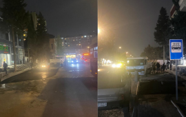 Gecə ilə səkini parkinqə &ccedil;evirmək istədilər