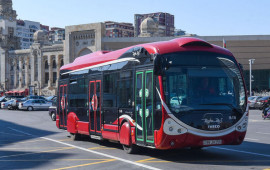 Yeni avtobus xətti onların BAZARINI BAĞLADI
