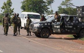 Nigeriyada məktəbə basqın   215 şagird, 12 m&uuml;əllim qa&ccedil;ırıldı