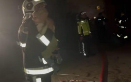 K&ouml;rpə yanğından xilas edildi 