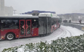 Bəzi istiqamətlərdə avtobuslar gecikə bilər  XƏBƏRDARLIQ