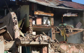 T&uuml;rkiyədə partlayış: İki ev &ccedil;&ouml;kd&uuml;, xəsarət alan var  FOTO