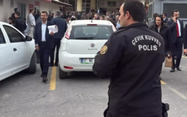 T&uuml;rkiyədə məhkəmə binasında partlayış   &Ccedil;ox sayda yaralı var  VİDEO