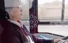 &ldquo;BakuBus&rdquo; qadın s&uuml;r&uuml;c&uuml; ilə bağlı yayılan VİDEOya aydınlıq gətirdi