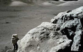 50 illik sirr a&ccedil;ılır: Ayın qaranlıq tərəfi ilk dəfə insan g&ouml;z&uuml; ilə g&ouml;r&uuml;nəcək