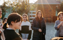 Leyla Əliyeva, Arzu Əliyeva və Alena Əliyeva &ldquo;Təmiz D&uuml;nya&rdquo; sığınacağında olublar 