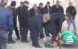&ldquo;Oğlum hələ uşaq idi, meyiti yox etməli idik...&rdquo;  Tanınmış həkimin qızı 