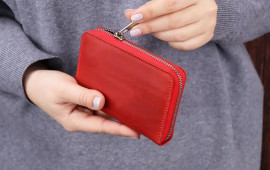 Pulqabınıza bunları qoymayın  Kasıblaya bilərsiniz