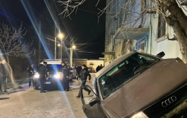 K&uuml;rdəmirdə qəza  xəsarət alanlar var 