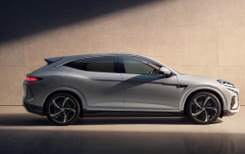 BYDsini evdə saxlayır, altına xal&ccedil;a da SƏRİB 