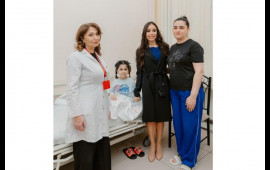 Leyla Əliyeva Nərimanov Uşaq Klinik Xəstəxanasını ziyarət edib 