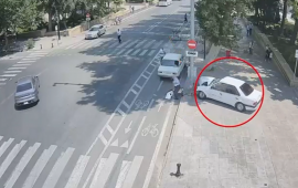 Bakıda piyadalar &ouml;l&uuml;mdən son anda xilas oldular  ANBAAN VİDEO