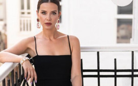 İrem 7 günlük körpəsi ilə qəzaya düşdü
