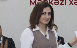“Uşaqların yanında 11 bıçaq vurub, başını divara çırpıb”  Lamiyənin dayısı danışdı